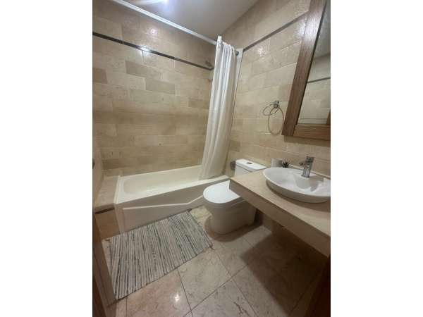 Pool Views 2br Penthouse In A Beachfront Complex