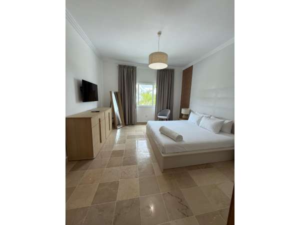 Tropical Comfort Ith Pool View And Beach Access