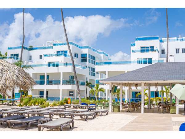 Tropical Comfort Ith Pool View And Beach Access