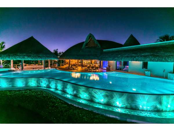 Beachfront Villa In Serena €“ Punta Cana Resort &