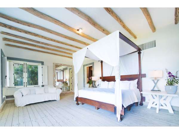 Seafront Villa In Marina €“ Punta Cana Resort &