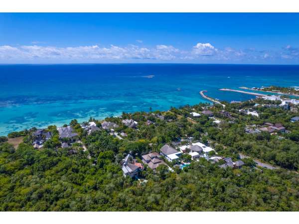 Seafront Villa In Marina €“ Punta Cana Resort &