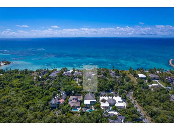 Seafront Villa In Marina €“ Punta Cana Resort &