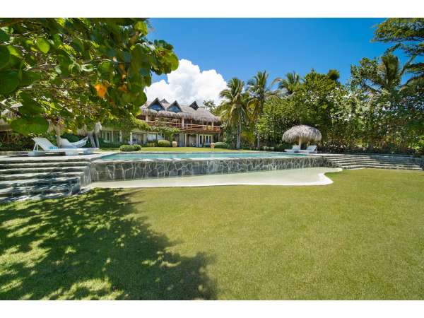 Seafront Villa In Marina €“ Punta Cana Resort &