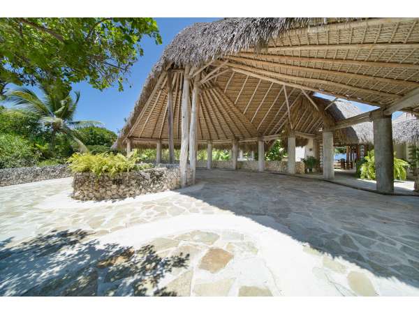Seafront Villa In Marina €“ Punta Cana Resort &