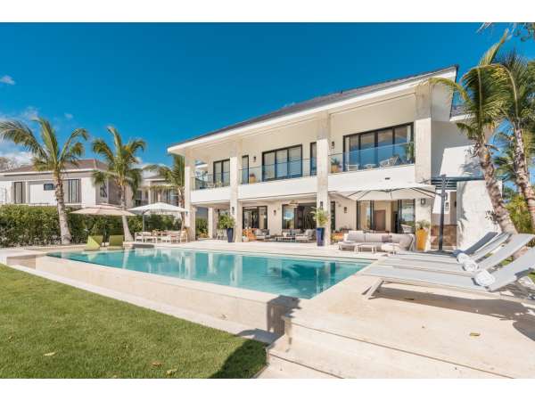 Golf View Villa In Hacienda €“ Punta Cana Resort