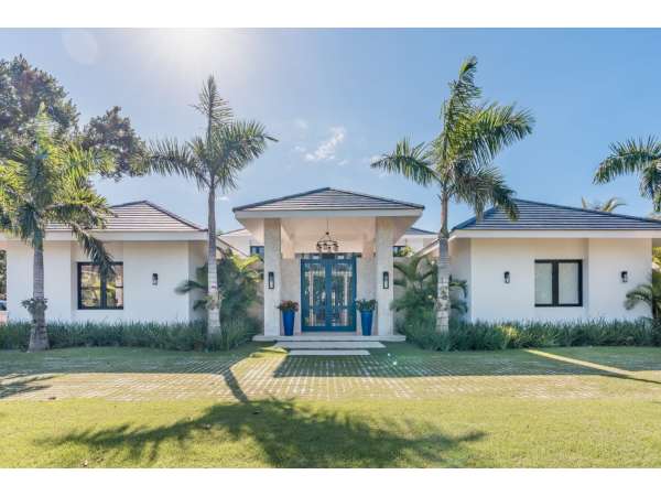 Golf View Villa In Hacienda €“ Punta Cana Resort