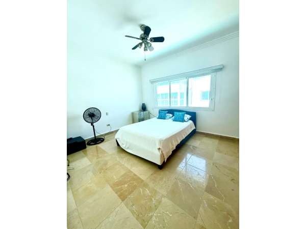 Oceanfront Penthouse With Ocean View In Exclusive