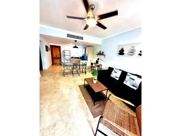Comfortable Beachfront Condo In Playa Turquesa For