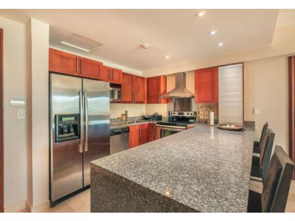 Modern 2-bedroom Apartment With Ocen View At Punta