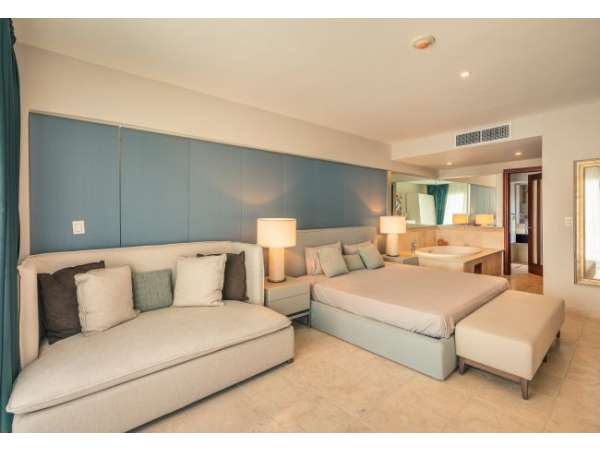 Modern 2-bedroom Apartment With Ocen View At Punta