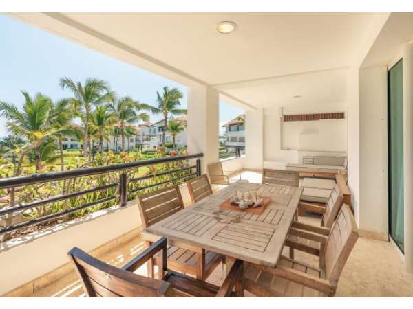 Modern 2-bedroom Apartment With Ocen View At Punta
