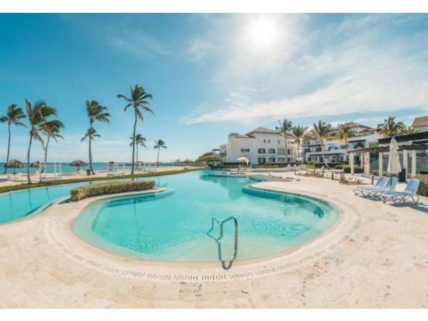 Modern 2-bedroom Apartment With Ocen View At Punta