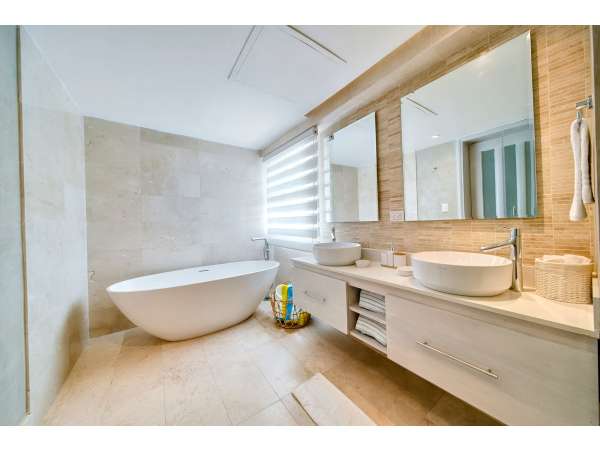 Luxury Ocean View Studio Condo For Sale In Cap