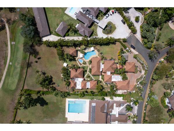 Charming 4-bedroom Villa For Sale In Barranca