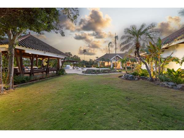 Charming 4-bedroom Villa For Sale In Barranca