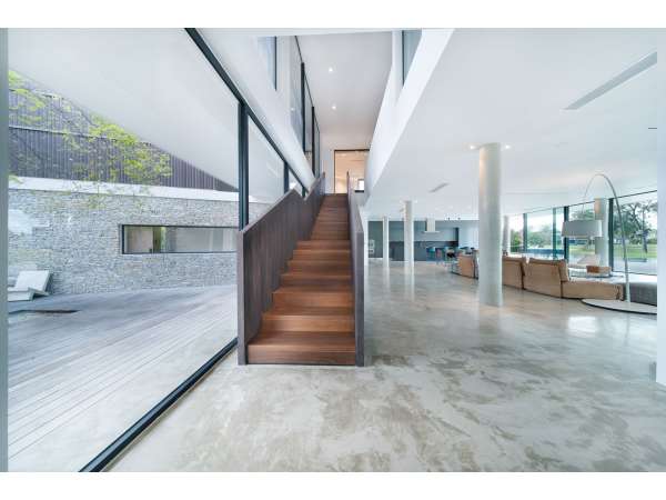 Elegant Golf View Residence In El Valle -