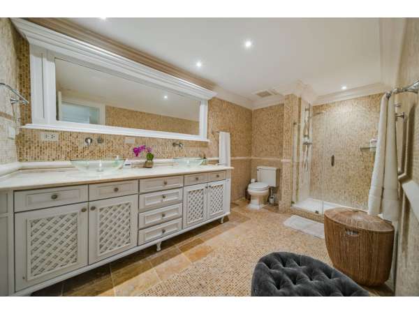 Oceanfront Condo In Los Fundadores Cap Cana €“