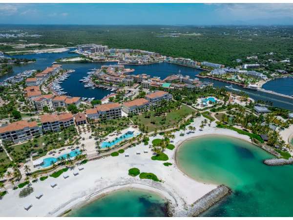 Oceanfront Condo In Los Fundadores Cap Cana €“