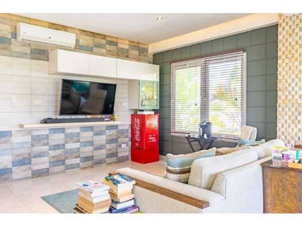 Gorgeous 4-bedroom Villa In Prestigious Pc Village