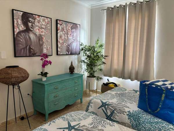 Beachfront 2-bedroom Condo