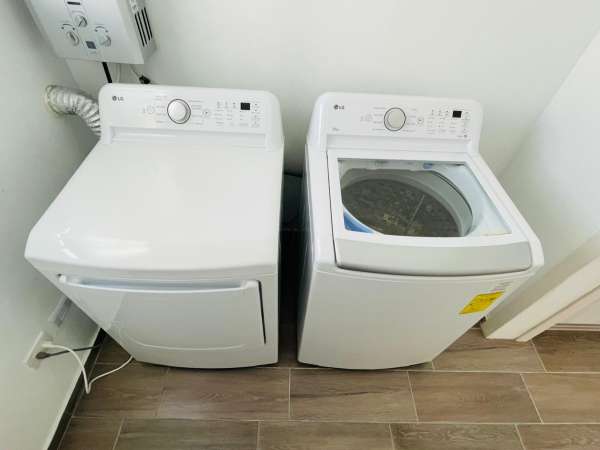 Pristine 2 Bed 3 Bath Condo With Two Master Suites