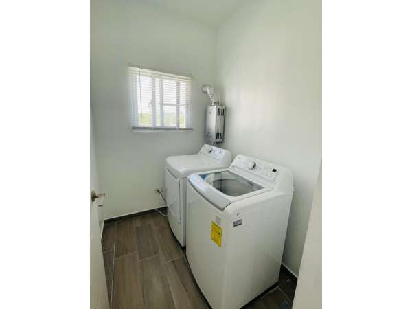 Pristine 2 Bed 3 Bath Condo With Two Master Suites