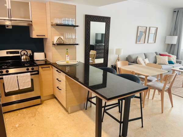 Playa Turquesa Ocean Club ~ 1 Bed 2 Full Bath