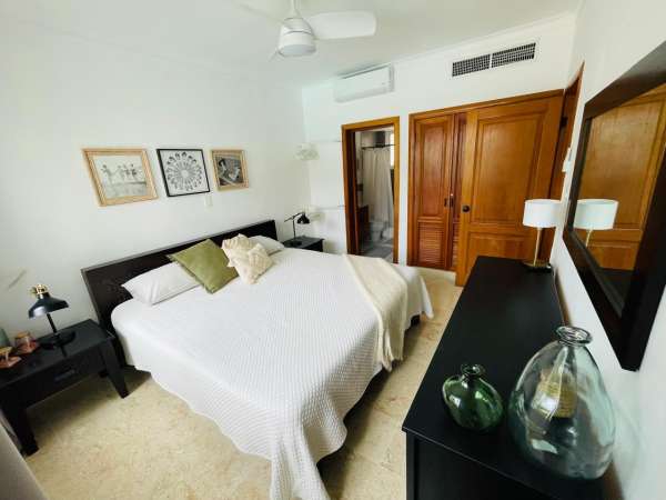 Playa Turquesa Ocean Club ~ 1 Bed 2 Full Bath